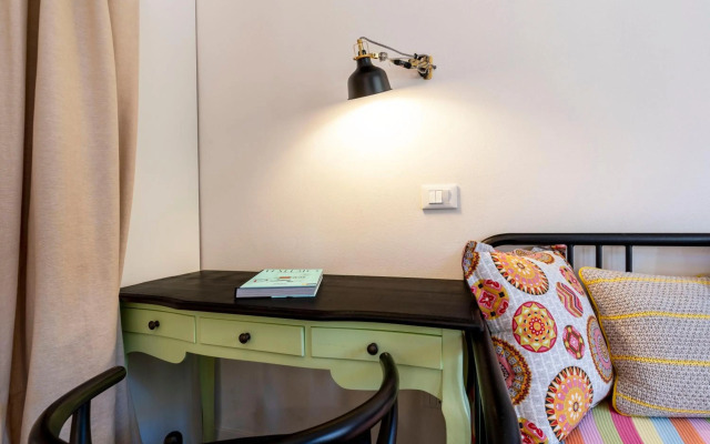 Snug Apartment With Private Courtyard M0270422677