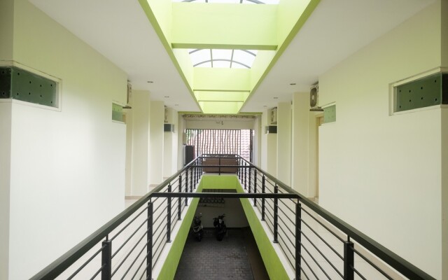 Urbanview Syariah Kadarman Home Laweyan by RedDoorz