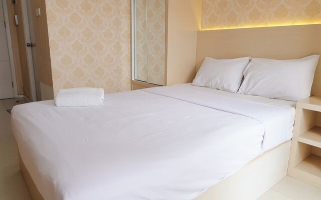 Good Deal Studio Apartment At Parahyangan Residence