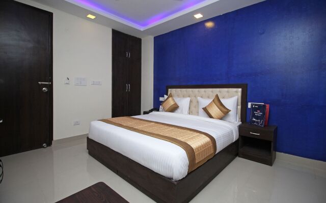 Hotel Tourist Palace Near Delhi Airport