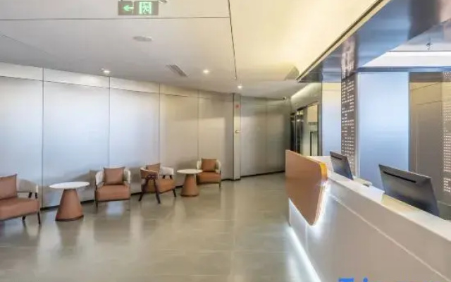 IDJ i Electronic Sports Hotel (Nanjing JiangningUniversityTownLongmianAvenueSubwayStationStore）