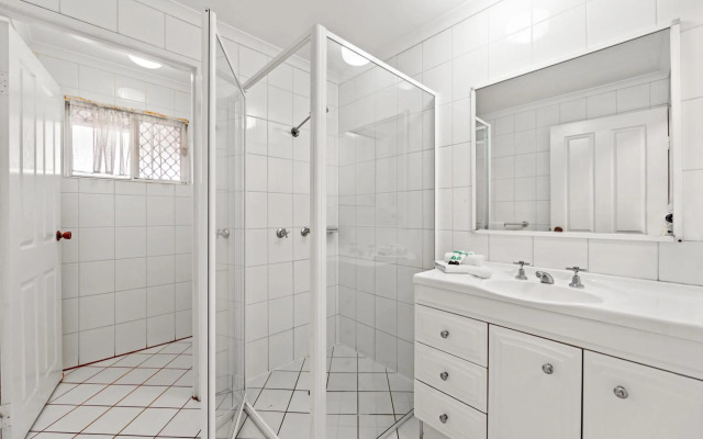 Koala Court Holiday Apartments