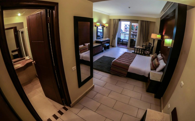 Regency Plaza Aqua Park & SPA