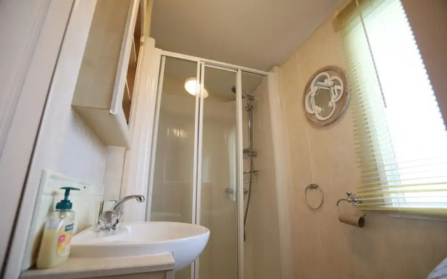 "creature Comforts" Sleeps 6. Beautiful Wales