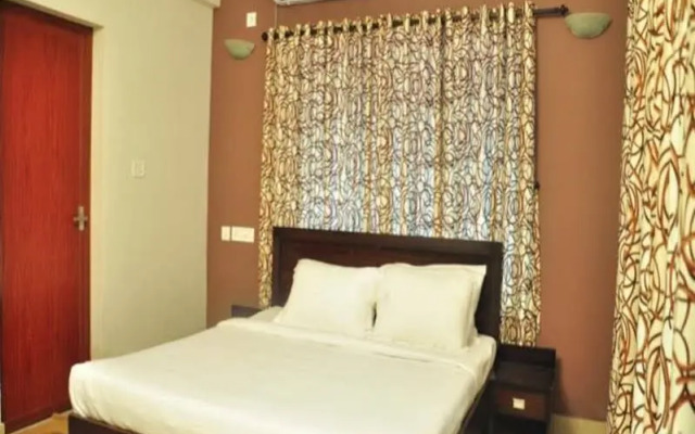 Sreepathi Indraprastha Hotel and Serviced Apartments