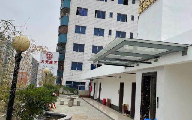 Yijing Hotel