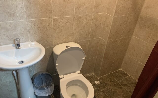 Dadaki Hotel