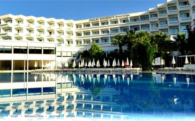 Maritim Hotel Saray Regency