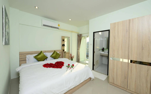 Enrich Boutique Place