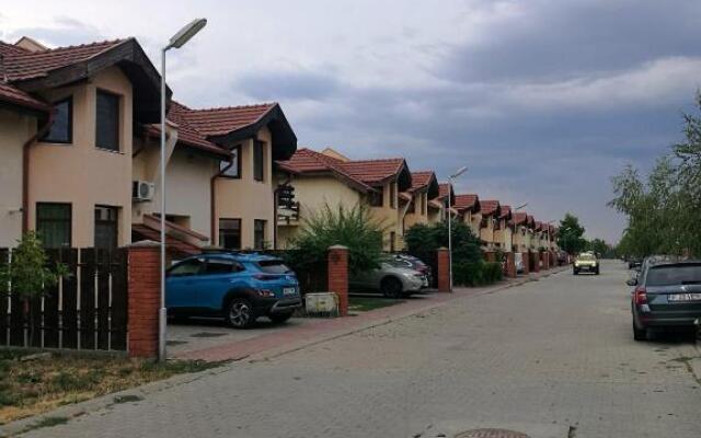 Stunning fully furnished vila luxurious neigbourhood 3 bedrooms