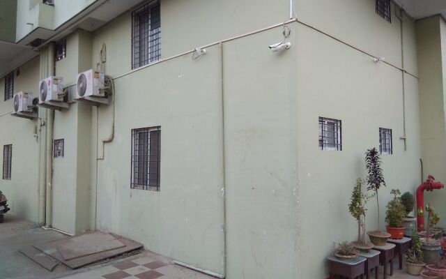 Minakshi Guest House