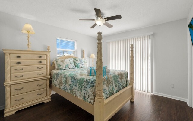 6400 Beach Dr - Seabatical A