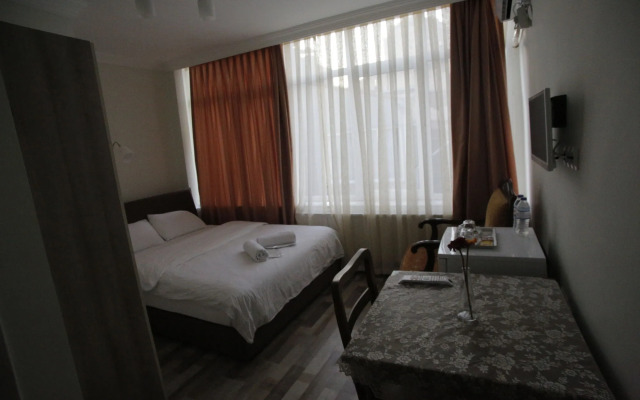 Puffin Suites & Rooms