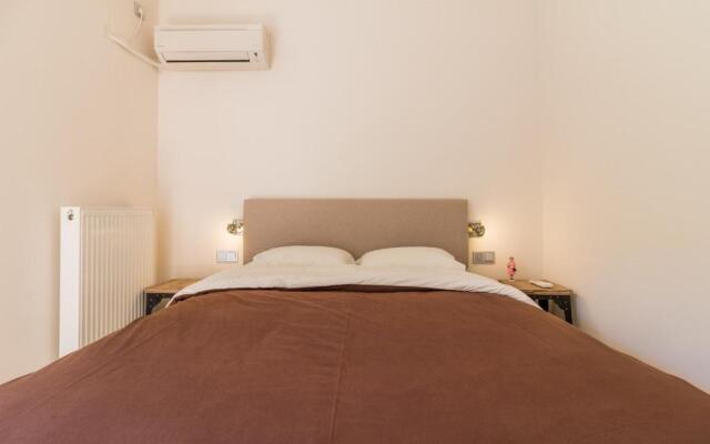 Luxury 3 Bedroom Apartment with garden in Glyfada