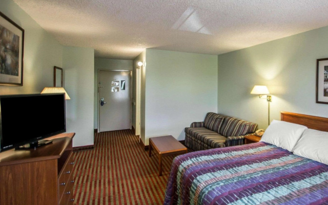 Rodeway Inn Lakeville - Finger Lakes Area