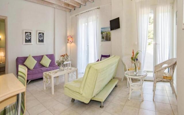 Niki Studio Tria in Lakka