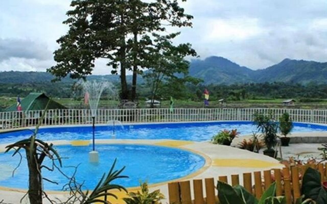 Sunrise Garden Lake Resort
