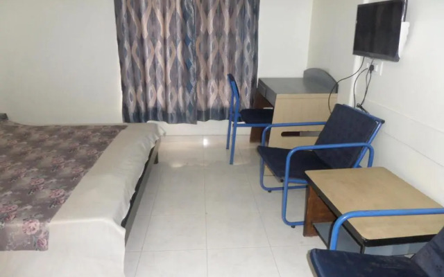 Vaibhav Hotel