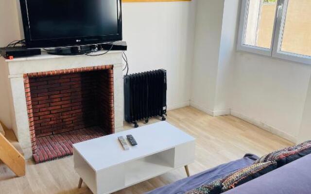 Superbe Studio centre ville Marseille (Longchamp)