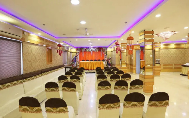 OYO 987 Hotel Pawan Putra