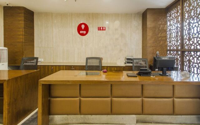 OYO 9960 Kubeera Palace