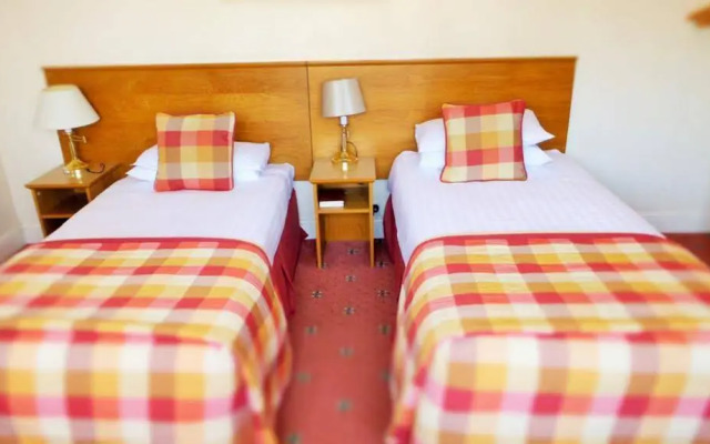 Roydon Marina Village Hotel