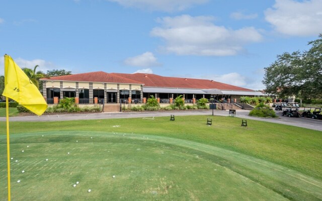 2 bedroom Tampa Condo at Private Golf Course 2 Condo by RedAwning