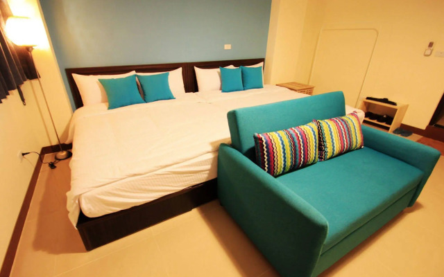 Travel J B&B