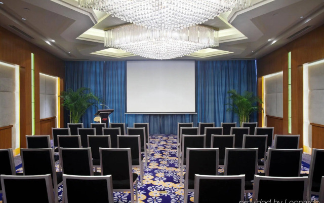 Crowne Plaza Chongqing Riverside