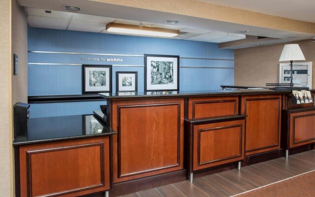 Hampton Inn Wichita-East