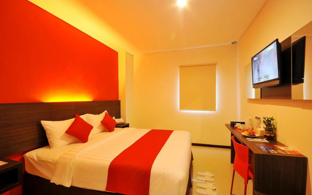 Pratama Hotel and Convention