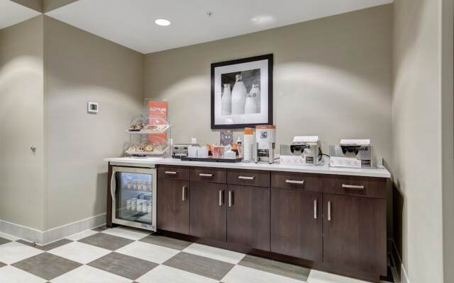 Hampton Inn St. Louis Wentzville