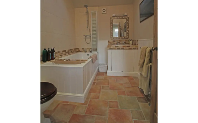 The Goat House At Ivy Cottage