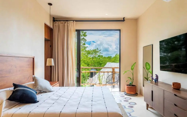 @villa.akbal- 2bd rooftop w/ open dinning room