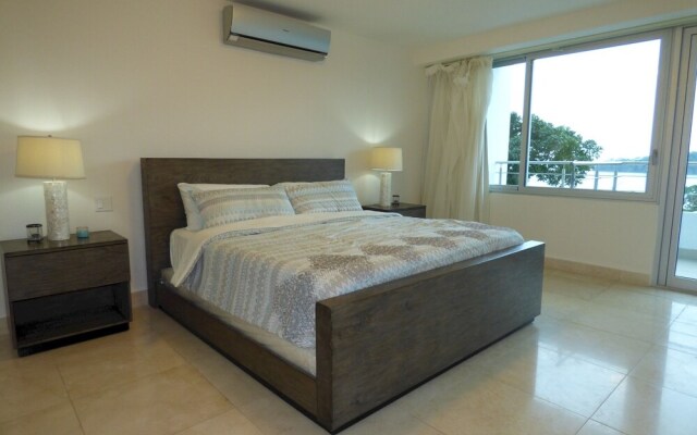 09E Luxury Ocean Views Great Special Rate Panama