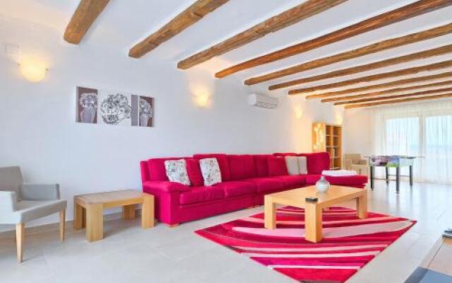 Villa Daymon