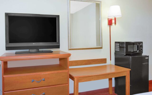 Econo Lodge Mt. Hope - Beckley