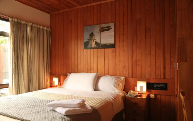 Papakura Motor Lodge & Motel
