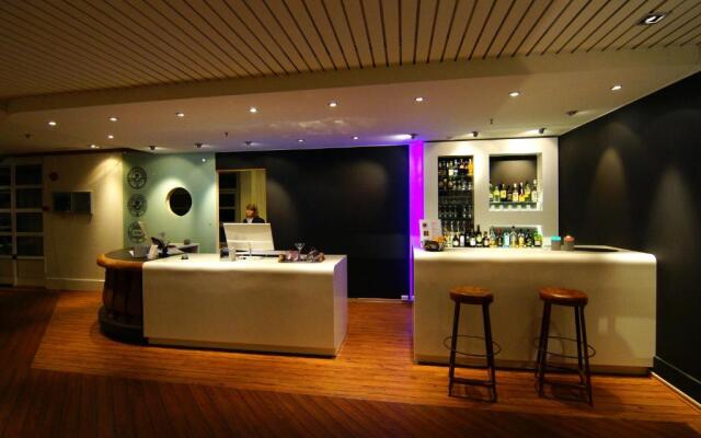 Home Hotel With
