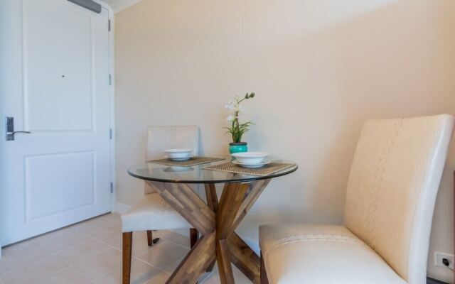 Awesome Views Studio in Waikiki