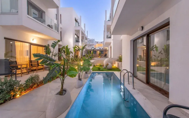 Mika Villas & Suites