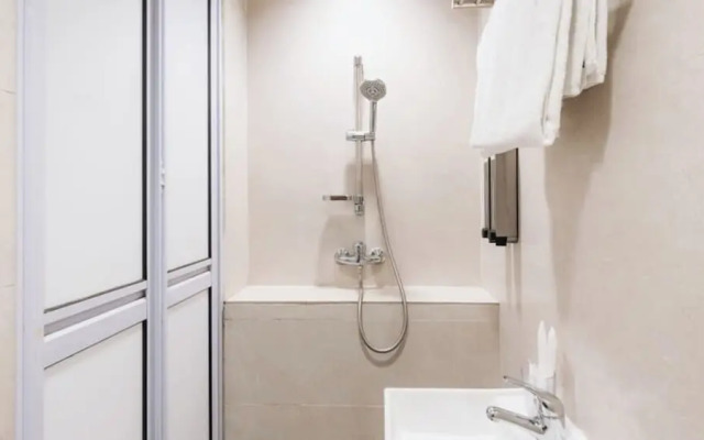 Hotel Calmo Hamilton