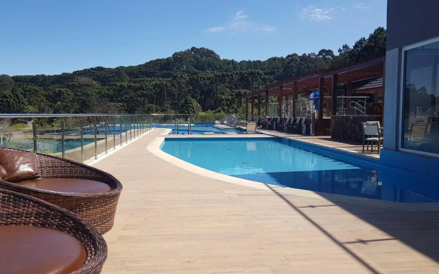 Laghetto Resort Golden