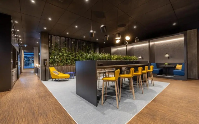 Radisson Hotel & Suites Zurich