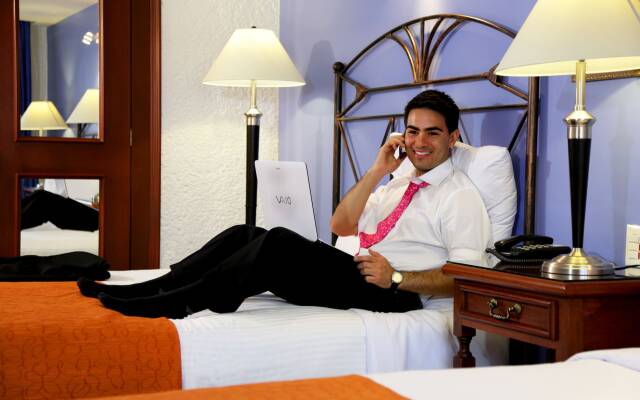 Hotel Emily