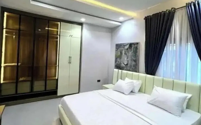 Westnite Apartment