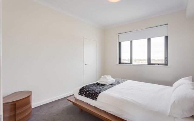 Nautilus by Rockingham Apartments – Guest Rooms – Rockingham