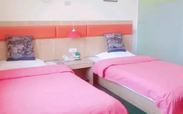 Xinxiang County star Yue express hotel