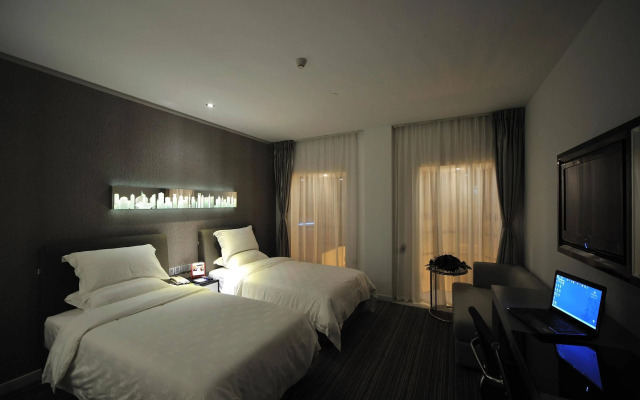 Kingtown Riverside Hotel Plaza Shanghai