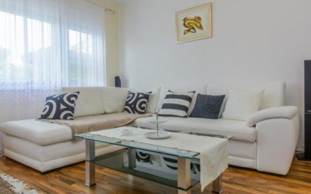 Apartment Era